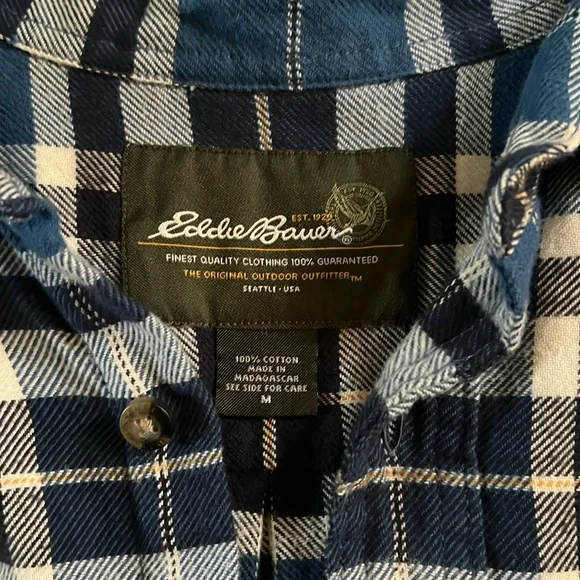Eddie Bauer 100% Cotton Button Down Flannel Shirt - Picture 6 of 7